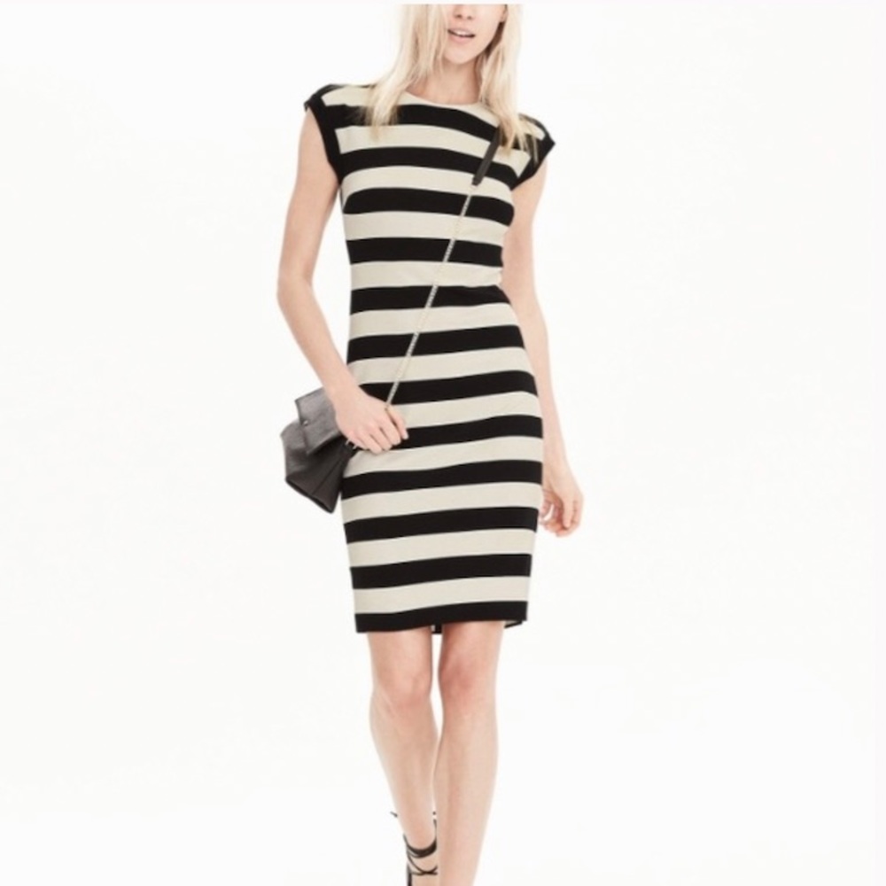 Banana Republic Striped dress